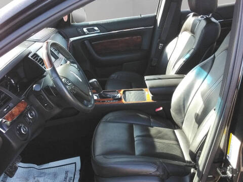 2014 Lincoln MKS