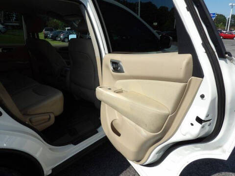 2017 Nissan Pathfinder S