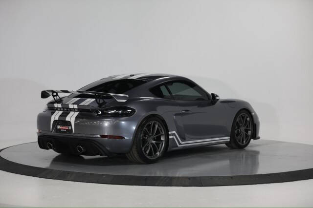 2021 Porsche 718 Cayman GT4