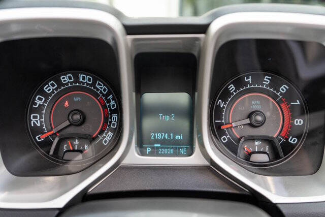 2011 Chevrolet Camaro 23