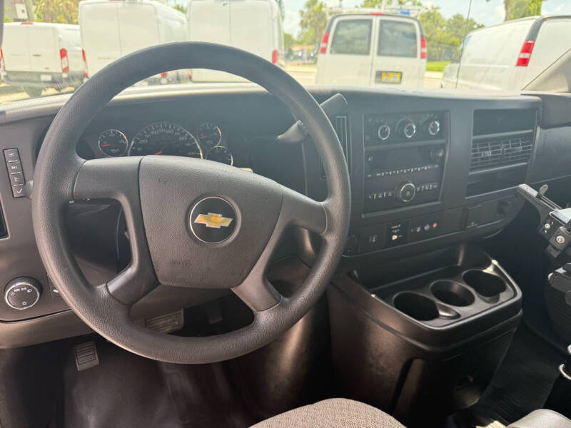 2019 Chevrolet Express 2500