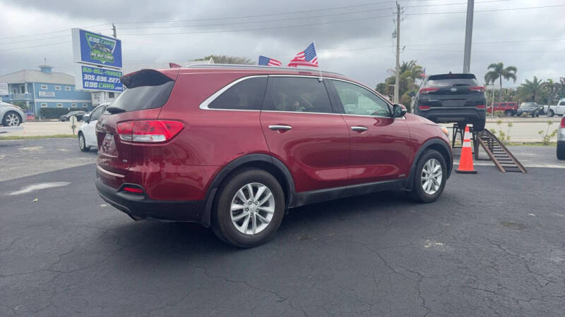 2016 Kia Sorento LX