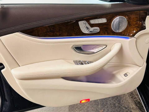 2017 Mercedes-Benz E-Class E 300 4MATIC