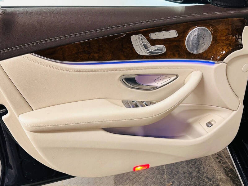 2017 Mercedes-Benz E-Class E 300 4MATIC