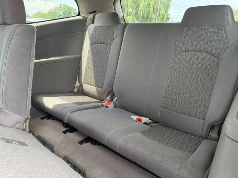 2015 Chevrolet Traverse LS