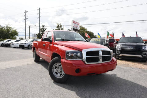 2007 Dodge Dakota for sale at GRANT CAR CONCEPTS in Orlando FL