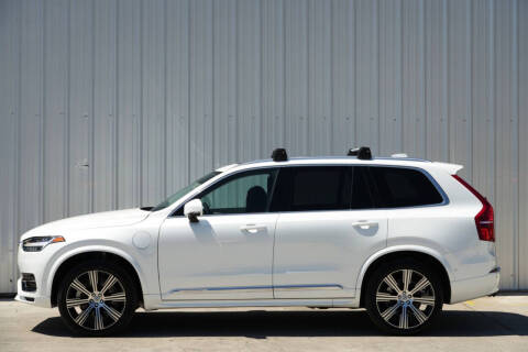 2023 Volvo XC90 Recharge T8 Ultimate Bright Theme 6P