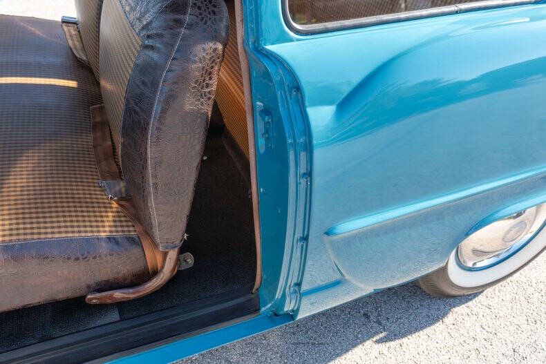 1951 Kaiser Henry-J Coupe