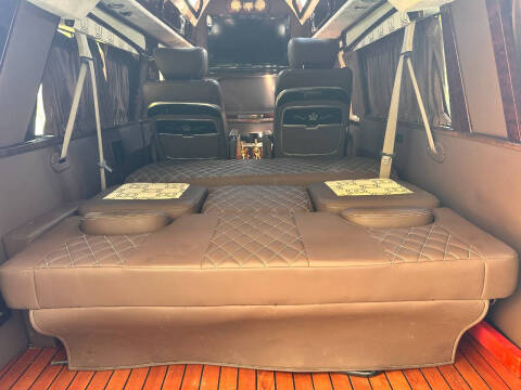 2010 Ford E-Series E-350 SD XLT