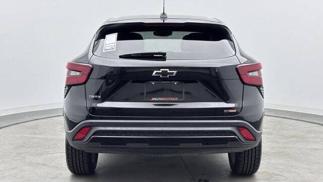 2025 Chevrolet Trax RS