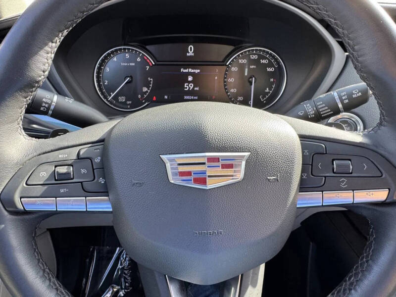 2023 Cadillac XT4 Luxury
