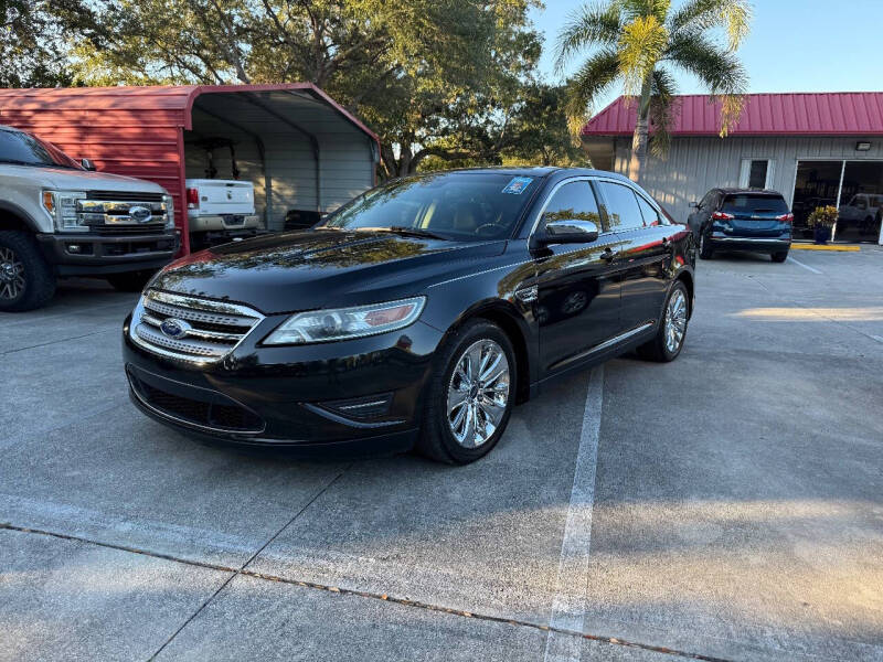 2011 Ford Taurus Limited's photo