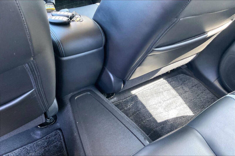 2019 Nissan LEAF SL
