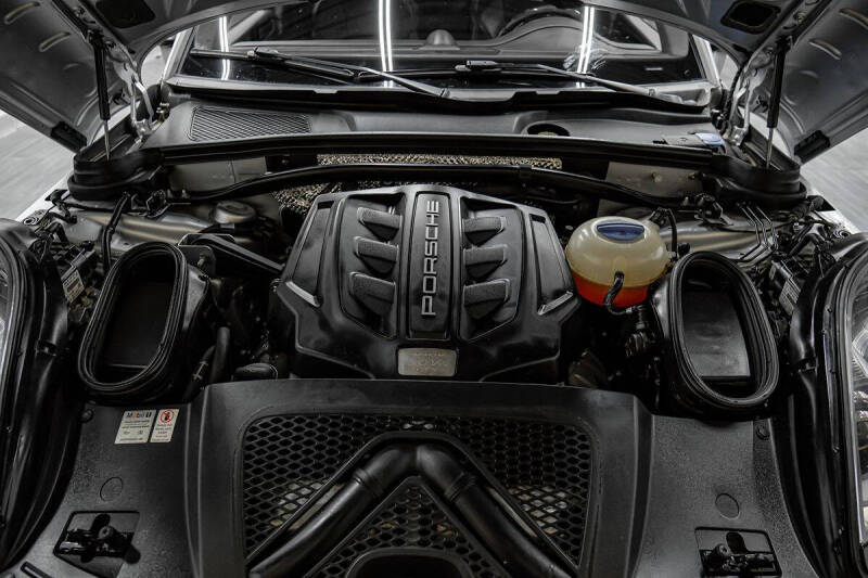 2018 Porsche Macan GTS