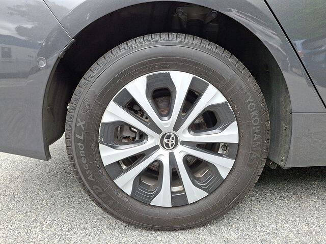 2019 Toyota Prius XLE AWD-e