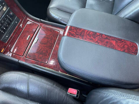 2011 Cadillac Escalade Premium