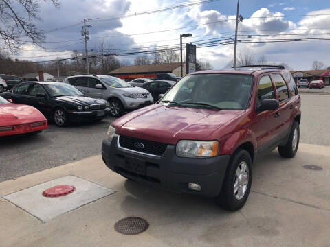 2004 Ford Escape for sale at Barga Motors in Tewksbury MA