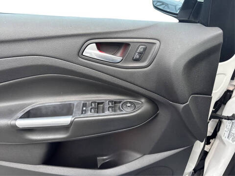 2013 Ford C-MAX Hybrid SEL