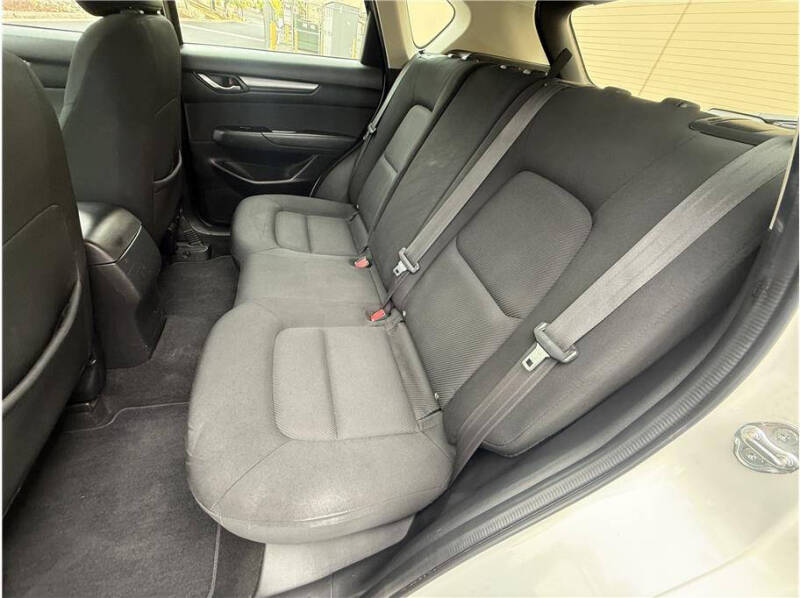 2019 Mazda CX-5 Sport