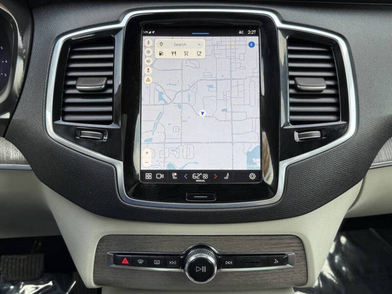 2023 Volvo XC90 B5 Plus Bright Theme