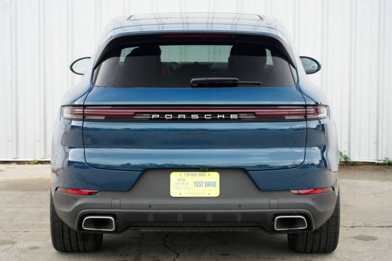 2024 Porsche Cayenne E-Hybrid