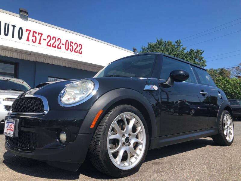 2009 MINI Cooper for sale at Trimax Auto Group in Norfolk VA