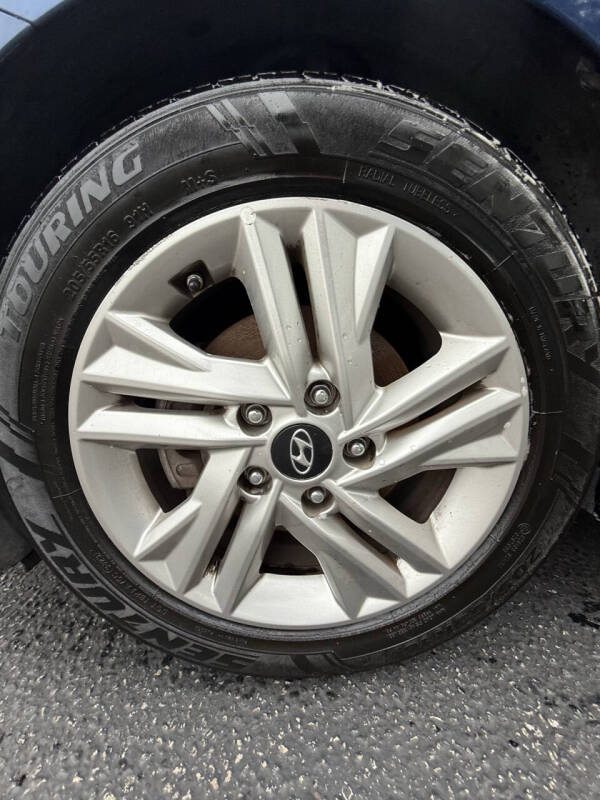 2019 Hyundai Elantra Value Edition