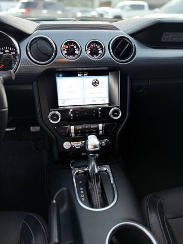 2017 Ford Mustang EcoBoost Premium