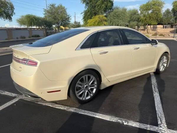 2014 Lincoln MKZ Hybrid