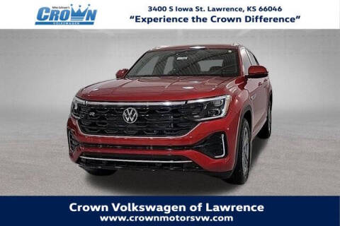 2024 Volkswagen Atlas Cross Sport for sale at Crown Automotive of Lawrence Kansas in Lawrence KS