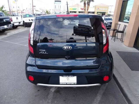 2017 Kia Soul +