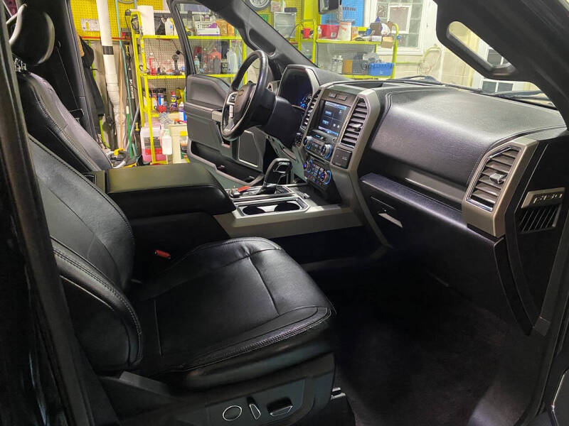 2015 Ford F-150 Lariat