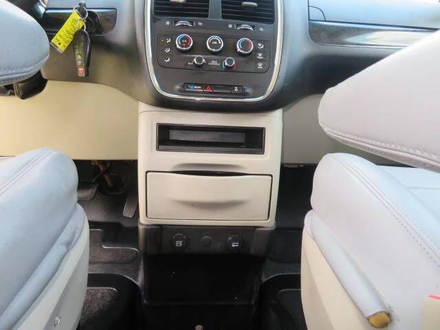 2014 Dodge Grand Caravan SE