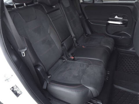 2022 Mercedes-Benz GLB GLB 250