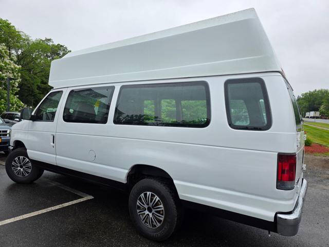 2008 Ford E-Series E-350 SD