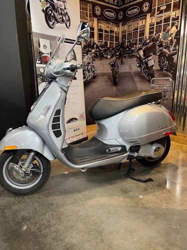 2007 Vespa GTS 250 IE