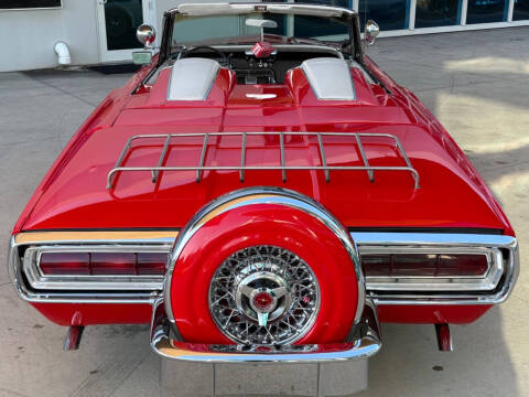 1966 Ford Thunderbird