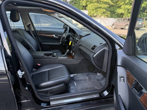 2009 Mercedes-Benz C-Class C 300 Luxury 4MATIC