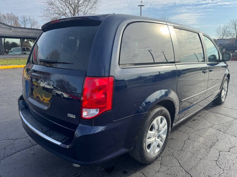 2016 Dodge Grand Caravan SE
