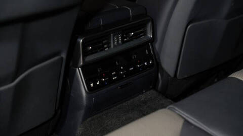 2025 Lexus LX 700h Overtrail