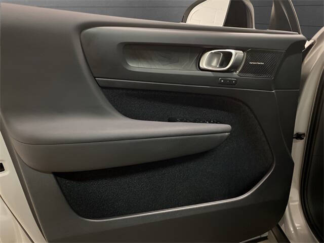 2023 Volvo XC40 Recharge Twin Ultimate