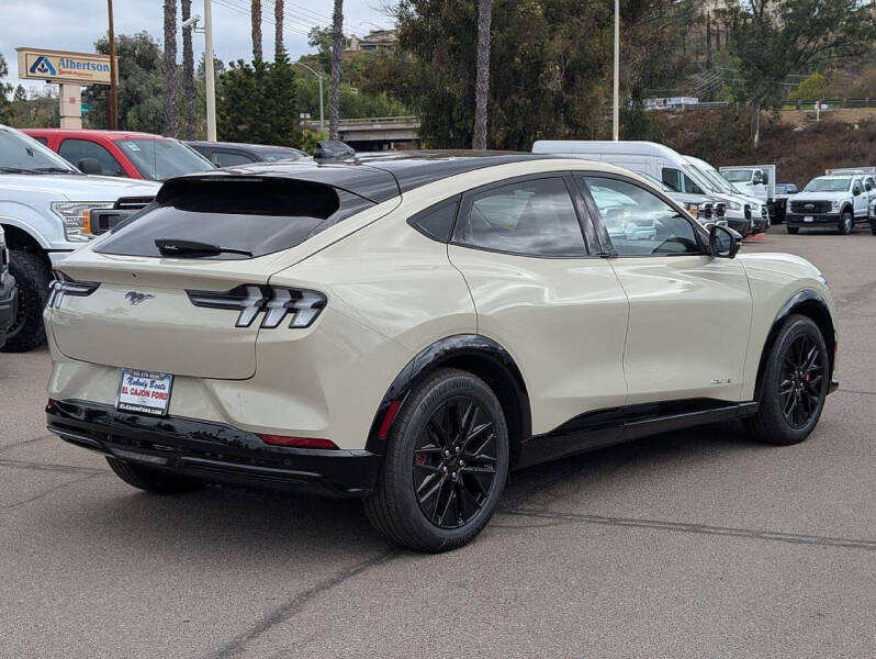 2025 Ford Mustang Mach-E Premium