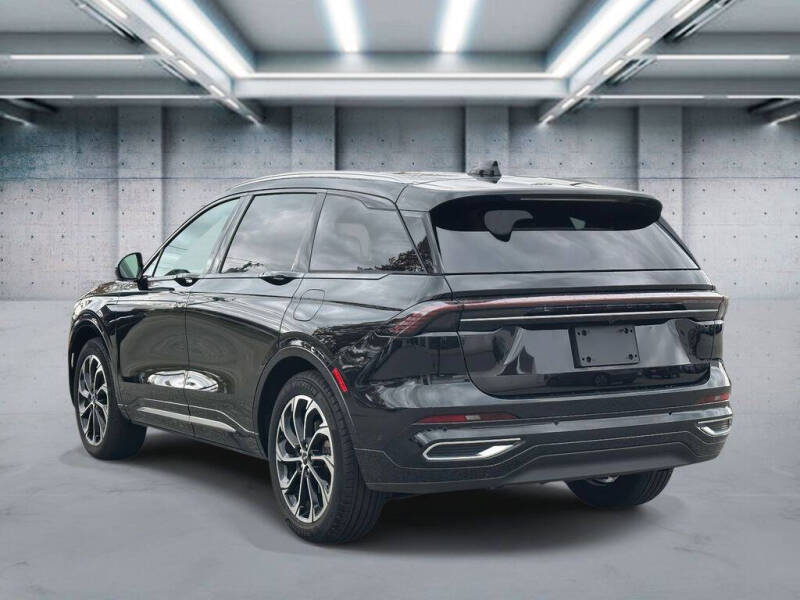 2024 Lincoln Nautilus Reserve