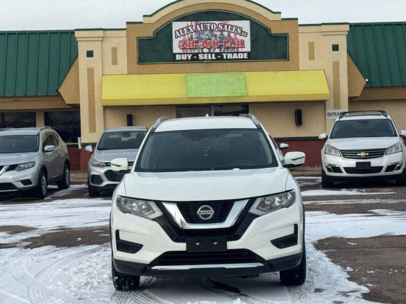 2020 Nissan Rogue SV