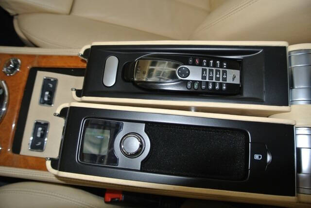 2009 Bentley Azure