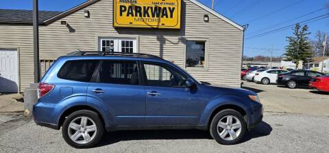 2010 Subaru Forester for sale at Parkway Motors in Springfield IL