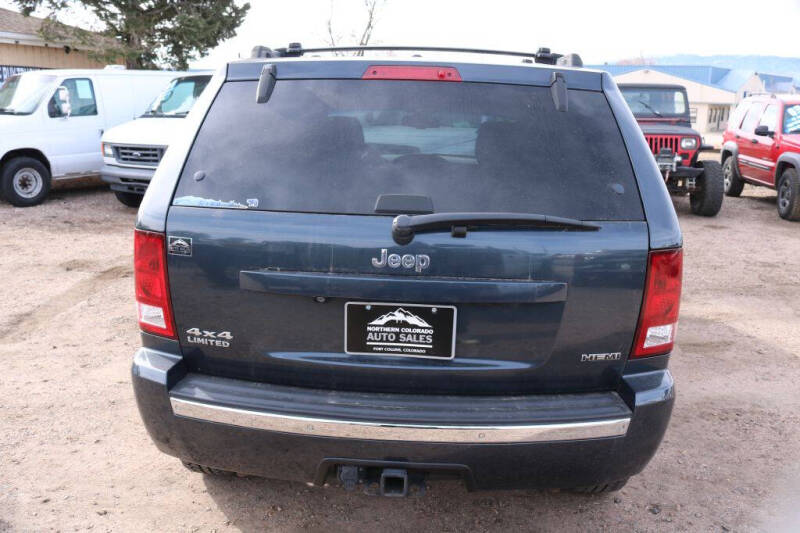 2007 Jeep Grand Cherokee null photo 3