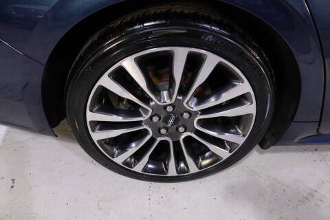 2017 Lincoln Continental Select