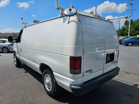 2011 Ford E-Series E-150