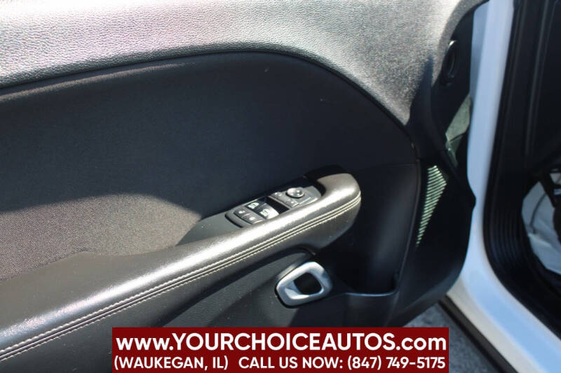 2018 Dodge Challenger SXT Plus